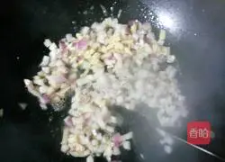 Illustration of how to make beef and enoki mushrooms with black pepper 9