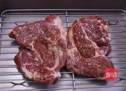 Honey Sauce Barbecued Pork Recipe Illustration 3