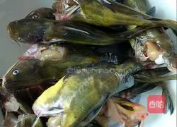 Illustration of how to make pan-fried fish 1