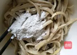 Illustration of how to make fried king oyster mushrooms 4