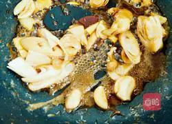 Braised sweet and sun-dried mackerel#Illustration of how to make New Year's Eve dinner 4