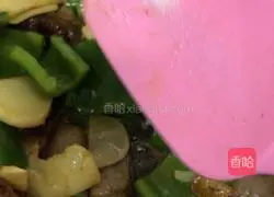 Illustration of how to make fried bell peppers with soy sauce meat 8