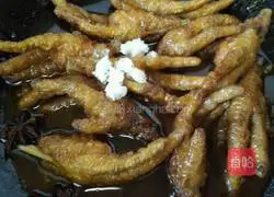 Illustration of how to make tiger skin and chicken feet 8