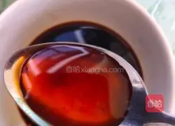 Illustration of how to make saliva chicken legs 10