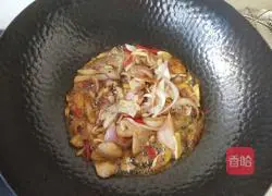 Illustration of how to make fried meat with golden mushrooms 8