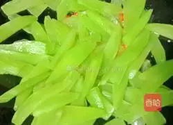 Illustration of how to stir-fry pork tongue with lettuce 12