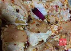 Illustration of how to make crispy fried chicken 1