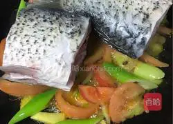 Illustration of how to make spicy beer fish 2