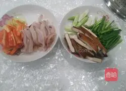 Illustration of how to make three shredded squid 3