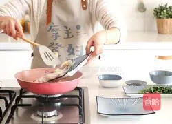 Super popular in Japan! Illustration of how to make delicious low-calorie parent-child donburi 4