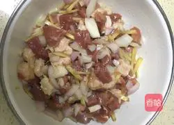 Illustration of how to make kebabs 1