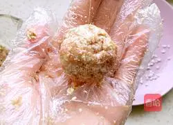 Illustration of how to make tofu pearl balls 6