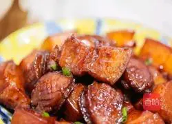 Illustration of how to make abalone braised pork 11