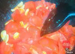 Illustration of how to add this to tomato scrambled eggs in a five-star hotel 5