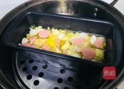 Illustration of three-color steamed eggs 5 