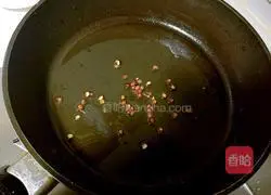 Illustration of how to make stir-fried chicken nuggets 8