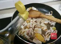 Illustration of how to make fried squid with pepper 7