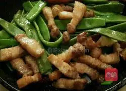 Illustration of how to stew beans in a farmhouse 4