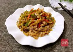 Illustration of how to make fried shredded pork with pickled mustard 7