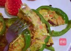 Illustration of how to make granular noodles and pepper rings 7