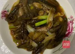 Illustration of how to cook sea cucumber with green onion 6