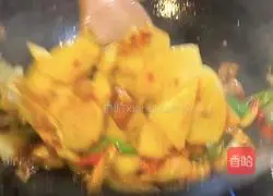 Griddle Illustration of how to make potato chips 13