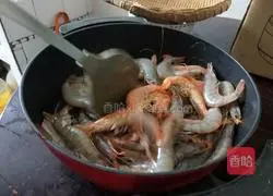 Illustration of how to make fried shrimp 6