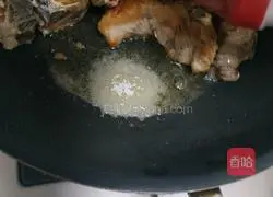 Illustration of how to make authentic Northeastern sauce bones 8