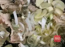 Illustration of economical and affordable meals 3