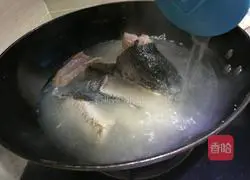 Illustration of how to make peppercorn fish fillets 3