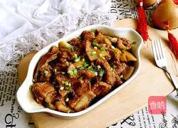 Illustration of how to cook pork belly and steamed potatoes 8