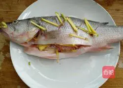 Illustration of how to make steamed seabass with pickled cabbage 5