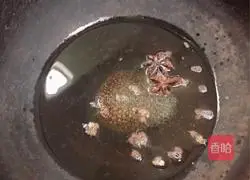 Illustration of how to make curry chicken rice 2