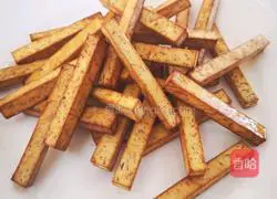 Illustration of how to make salt and pepper strips 13