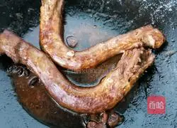 Illustration of how to make braised duck neck 9