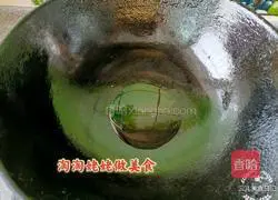 Illustration of Homemade Tomato Jade Shrimp Balls 7