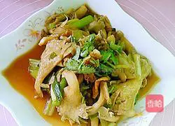 Illustration of how to make fried pork slices with oyster mushrooms 10