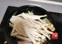 Casserole Rice Noodles Recipe Illustration 8