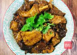 Illustration of chicken stewed with mushrooms 13