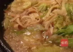 Pork belly, cabbage and dried tofu stew recipe 6