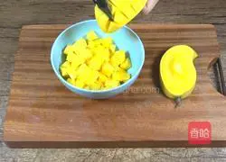 Thai Mango Sweet and Spicy Shrimp Recipe Illustration 2