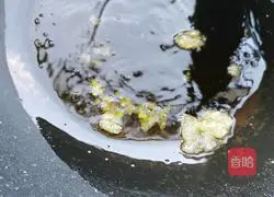 Illustration of home-cooked braised pork 4