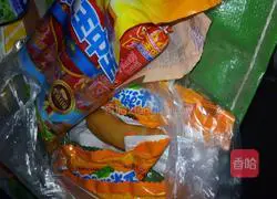 Illustration of how to make fried sausage 1