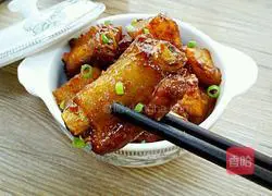 Home-style Braised Pork Ribs and Potatoes Recipe Illustration 12