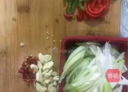 Illustration of how to make fried scallop meat 3