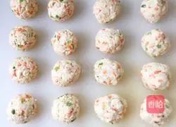 Illustration of how to make golden tofu balls 8