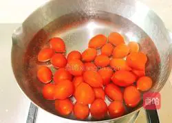 Illustration of how to cook chicken wings with cherry tomatoes 5