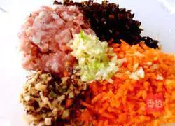 Illustration of how to make dumpling skin pies 3