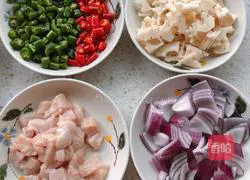 Illustration of home-style diced pepper chicken 2