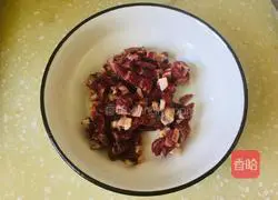 Illustration of how to make fried beef with dried radish 2